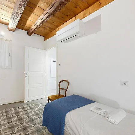 Ai Crocioni P3 Apartment Verona